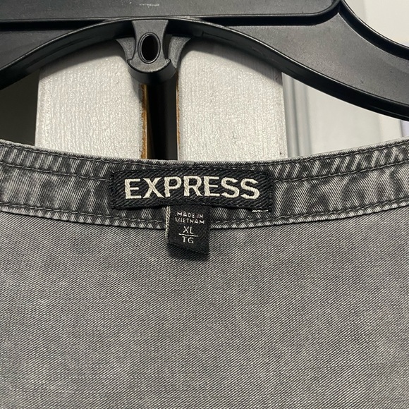 Dress - Picture 3 of 4